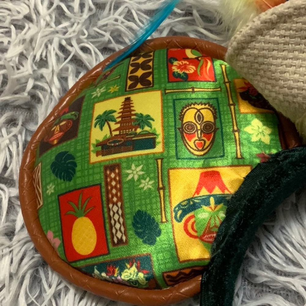 Mickey Mouse ears tiki room - Picture 3 of 8